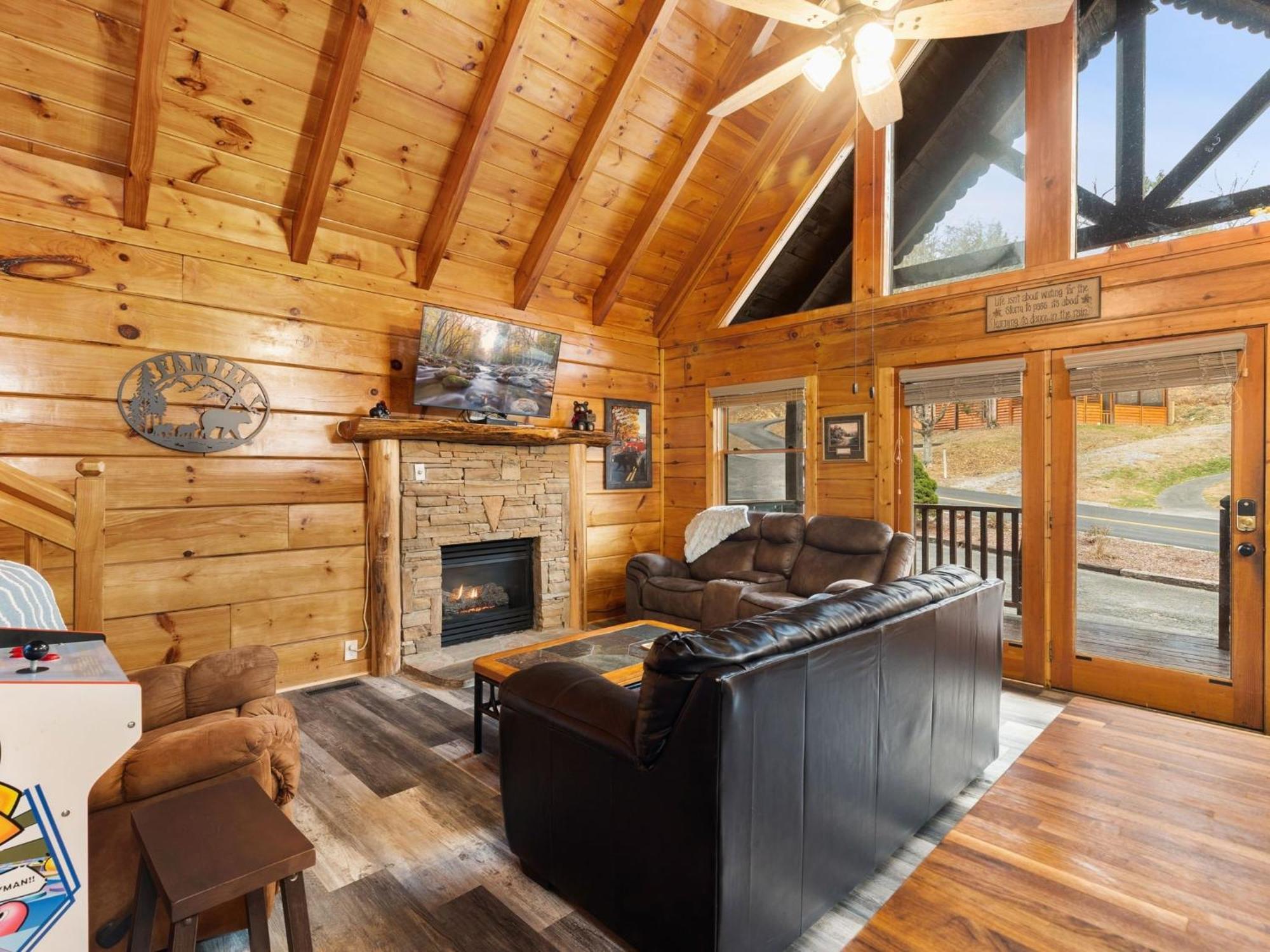 Er40 - The Bear Pause -Great Location,,,Close To All The Action! Cabin Pigeon Forge Bagian luar foto